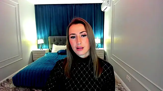 Snapshot of PassionGlow chatting on October 6, 3:34 am PassionGlow online show from October 6, 3:34 am