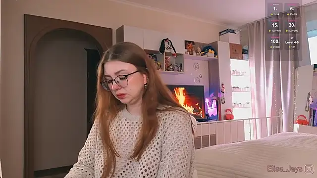 elisejays online show from October 11, 12:52 pm