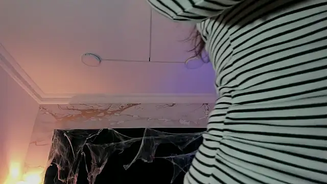 Snapshot of EVELIN_MASON chatting on October 15, 7:38 pm EVELIN MASON online show from October 15, 7:38 pm