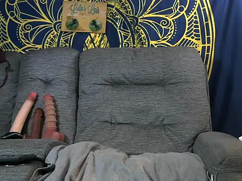 Snapshot of lovely_lola1111 chatting on September 16, 1:57 am lovely lola1111 online show from September 16, 1:57 am