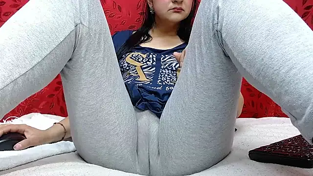 Snapshot of MELANIE_SEX69 chatting on October 28, 9:30 pm MELANIE SEX69 online show from October 28, 9:30 pm