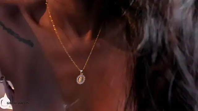 gisellejones1 online show from October 23, 10:10 am