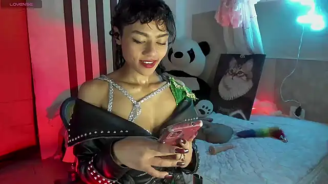 Snapshot of Lilithsabeth chatting on October 16, 9:28 pm Lilithsabeth online show from October 16, 9:28 pm