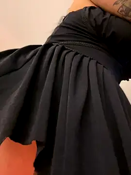 Snapshot of JulianaCastillo chatting on September 19, 3:38 am JulianaCastillo online show from September 19, 3:38 am