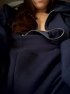 rossana99  online show from January 14, 11:15 am