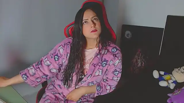 Noamartin  online show from March 19, 2:05 am