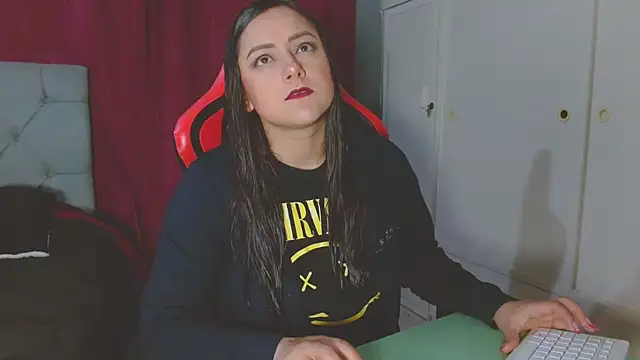 Noamartin  online show from October 12, 2:25 am