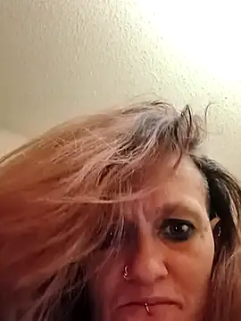 renegade vyxxen online show from November 21, 10:17 am