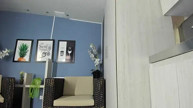 Snapshot of Amareto_ chatting on October 22, 12:10 pm Amareto online show from October 22, 12:10 pm