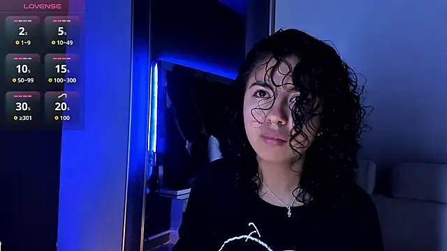 Snapshot of Amareto_ chatting on October 11, 12:52 pm Amareto online show from October 11, 12:52 pm