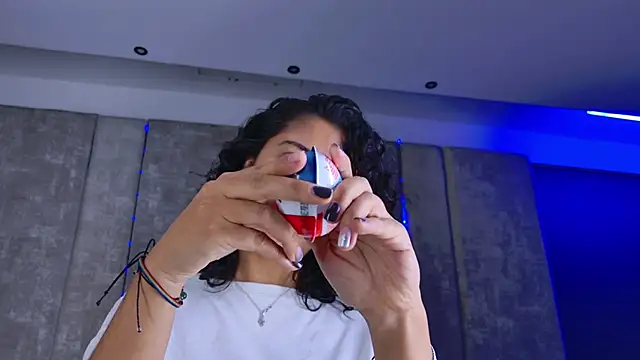 Snapshot of Amareto_ chatting on September 21, 1:32 pm Amareto online show from September 21, 1:32 pm