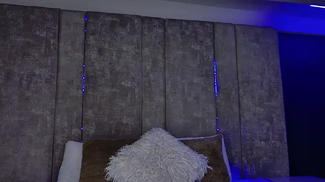 Snapshot of Amareto_ chatting on October 17, 11:46 am Amareto online show from October 17, 11:46 am