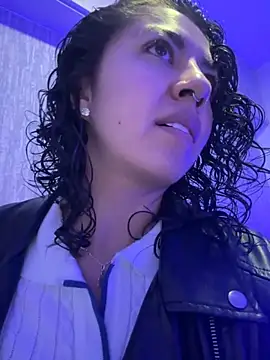 Snapshot of Amareto_ chatting on October 16, 11:02 am Amareto online show from October 16, 11:02 am