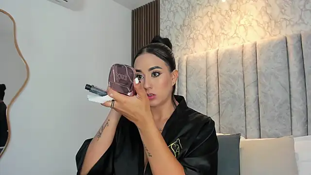 Candy  sweetx online show from September 9, 1:33 pm