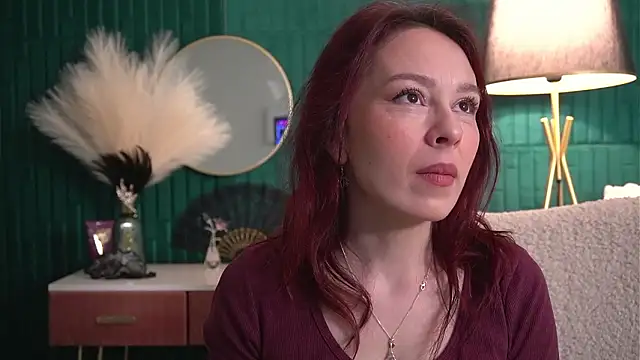 HaileyMoonn online show from March 14, 5:30 am