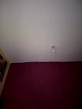 Snapshot of SSEXYBUBBLEBUTT101 chatting on October 6, 7:58 am SSEXYBUBBLEBUTT101 online show from October 6, 7:58 am