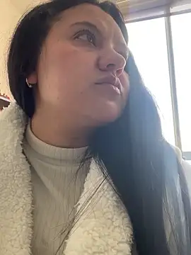 dannarossy  online show from September 11, 1:55 pm