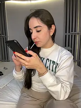 Vicky-Andrade online show from October 7, 2:16 am