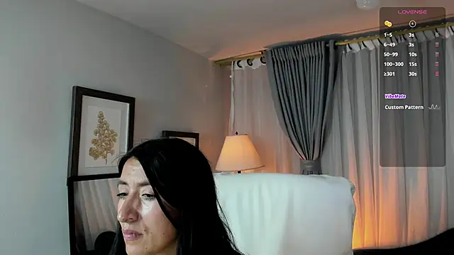 kira moon   online show from October 19, 8:22 pm