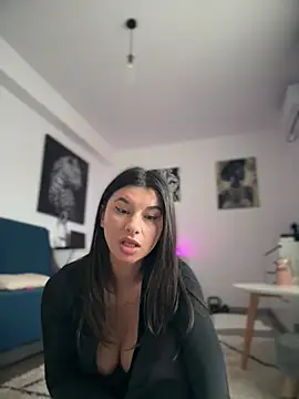 Wet Aarya  online show from March 20, 3:17 pm