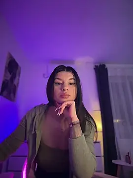 Wet Aarya  online show from February 25, 4:49 pm