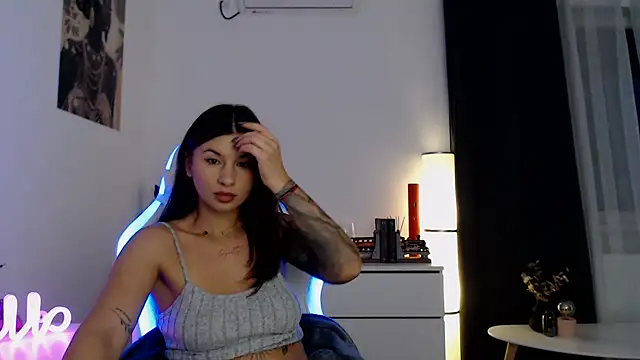 Snapshot of Wet_Aarya_ chatting on September 26, 4:37 pm Wet Aarya online show from September 26, 4:37 pm