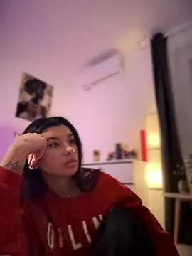 Snapshot of Wet_Aarya_ chatting on October 5, 5:40 pm Wet Aarya online show from October 5, 5:40 pm