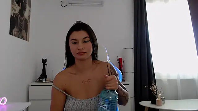 Snapshot of Wet_Aarya_ chatting on September 19, 12:37 pm Wet Aarya online show from September 19, 12:37 pm