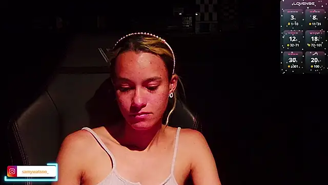 Snapshot of SamanthaWatson chatting on September 11, 11:49 pm SamanthaWatson online show from September 11, 11:49 pm