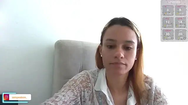 Snapshot of SamanthaWatson chatting on October 18, 9:05 pm SamanthaWatson online show from October 18, 9:05 pm