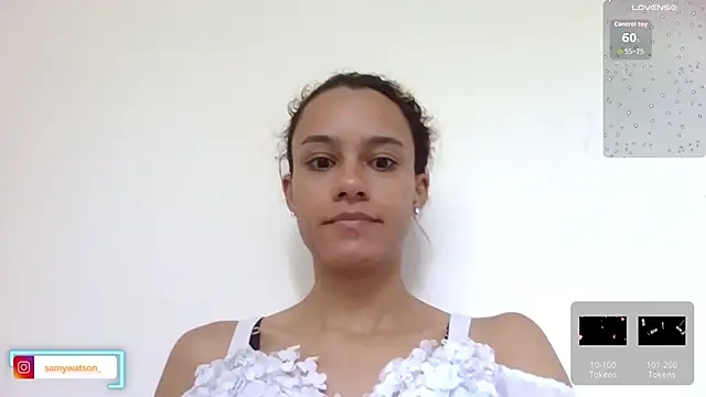 Snapshot of SamanthaWatson chatting on October 7, 4:55 pm SamanthaWatson online show from October 7, 4:55 pm