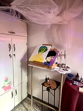 Snapshot of LiliJones_ chatting on October 1, 5:29 pm LiliJones  online show from October 1, 5:29 pm