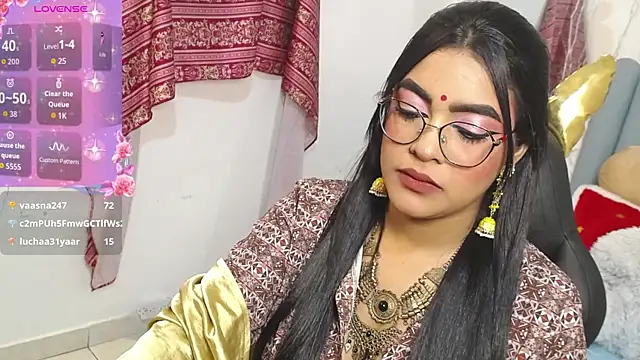 lakshmiraniii online show from December 20, 1:59 pm