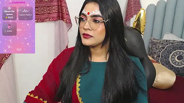 Snapshot of lakshmiraniii chatting on October 1, 6:35 pm lakshmiraniii online show from October 1, 6:35 pm