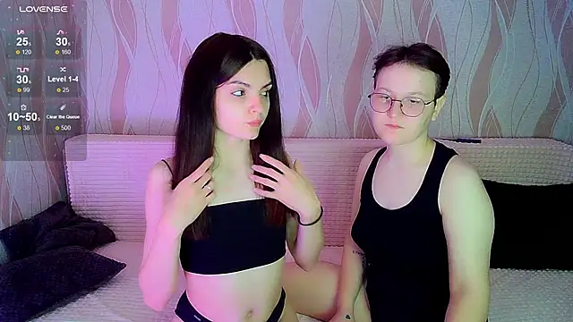  crazy baby  online show from September 27, 10:28 pm