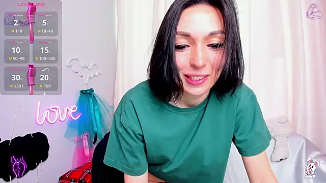 jessica tiny online show from June 8, 1:28 am