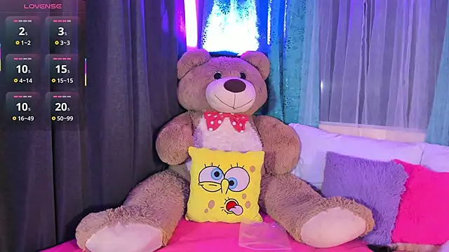 moll1e  online show from January 18, 10:39 pm