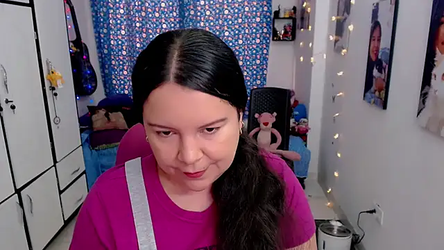 Snapshot of claryssa_ chatting on September 24, 8:30 pm claryssa online show from September 24, 8:30 pm