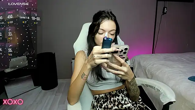 Mariella Adamss online show from September 30, 12:55 pm