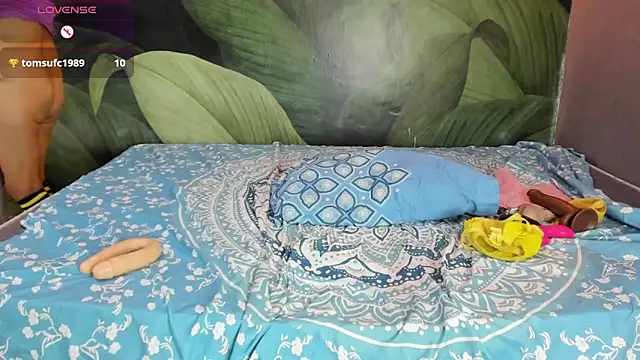 grandmother milf online show from October 10, 11:53 pm