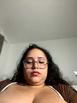 CurlyGirl 1 online show from January 9, 10:58 pm