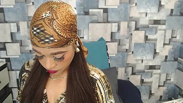 angel dthroatt online show from December 2, 12:29 pm