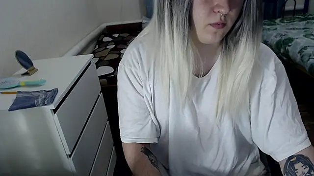 EvaMiron online show from March 28, 4:28 pm