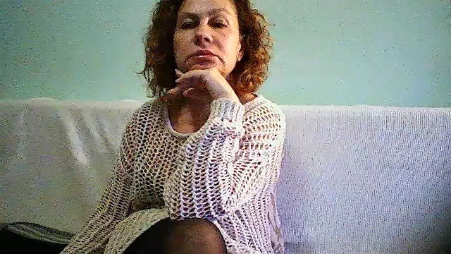 Snapshot of Mat_Elenore chatting on October 27, 6:42 am Mat Elenore online show from October 27, 6:42 am