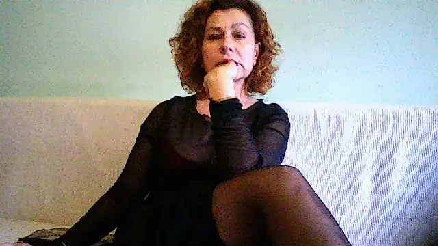 Snapshot of Mat_Elenore chatting on October 23, 7:25 am Mat Elenore online show from October 23, 7:25 am