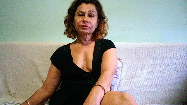 Snapshot of Mat_Elenore chatting on September 26, 7:28 am Mat Elenore online show from September 26, 7:28 am