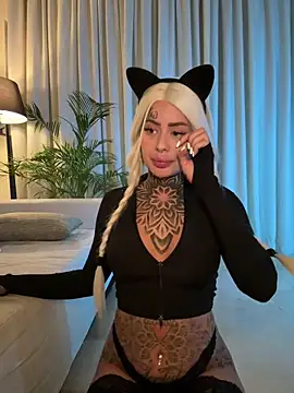 bambixboo online show from November 20, 8:10 pm