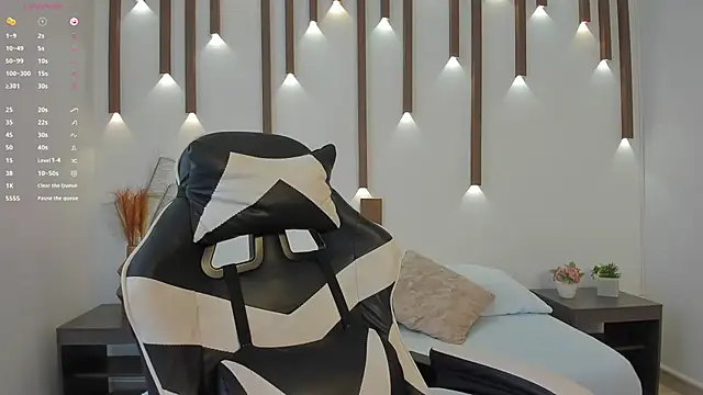 megan cooper28 online show from October 8, 7:29 pm