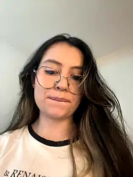 marie2  online show from September 13, 4:15 pm