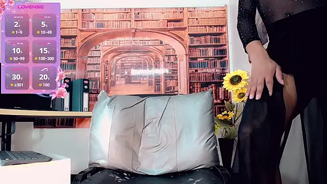 Amanda Cax online show from October 16, 7:49 pm